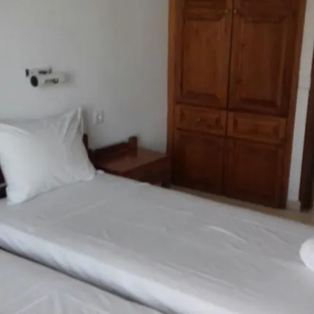Apartahotel Nena 4*