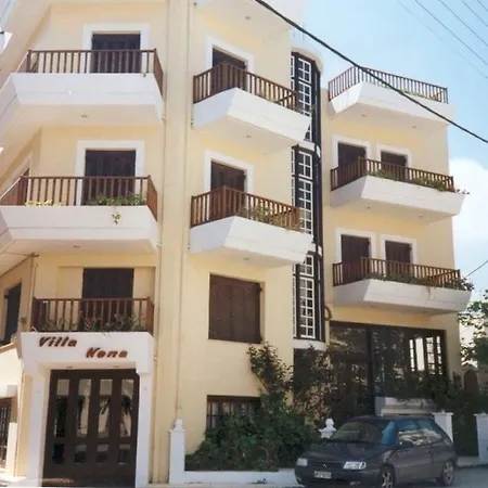 Nena Aparthotel