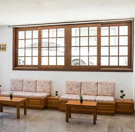 Nena Hersonissos (Crete)